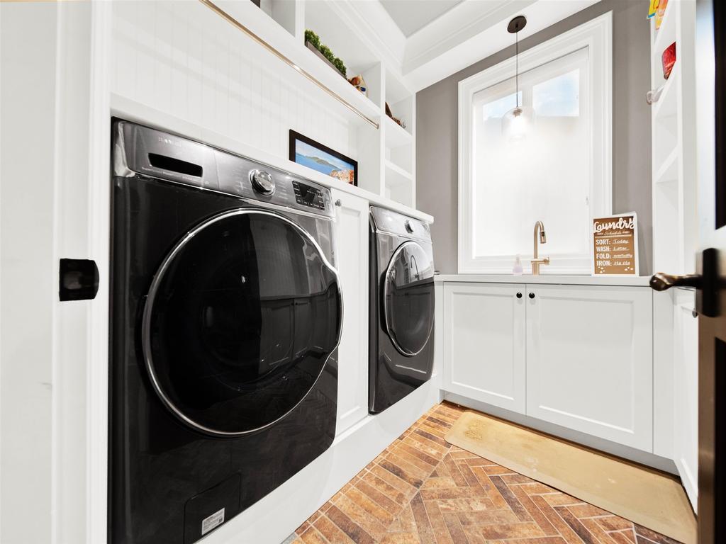 Listing Image for R3111687