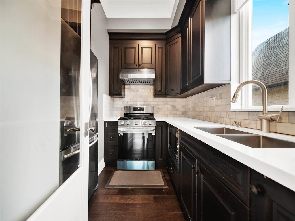 Listing Image for R3111687