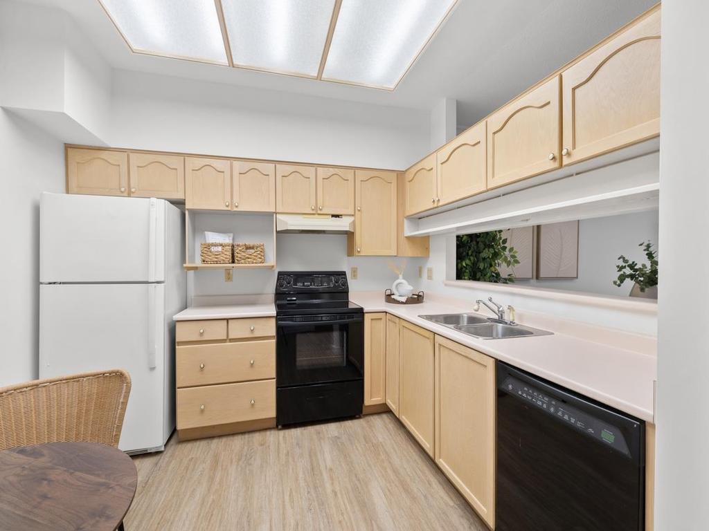 Listing Image for R3111711