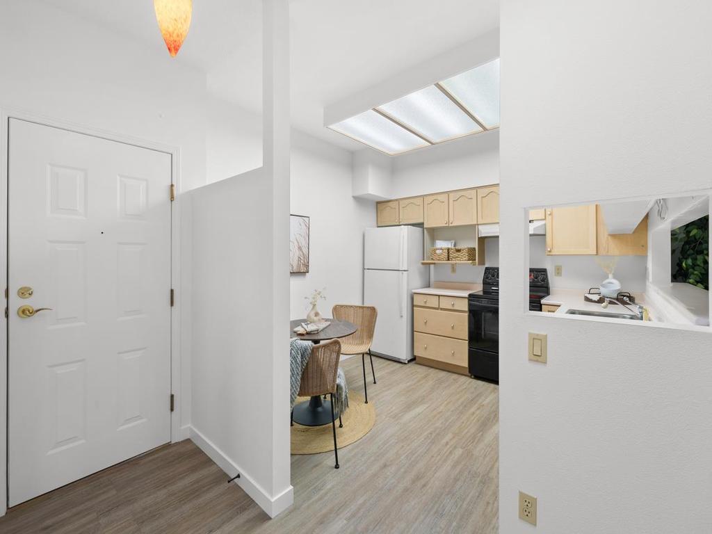 Listing Image for R3111711