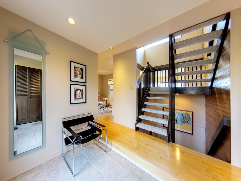 Listing Image for R3111801