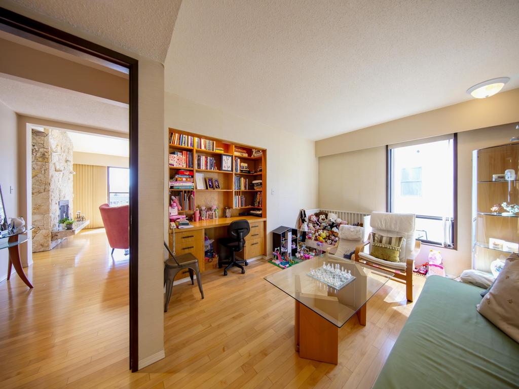 Listing Image for R3111801