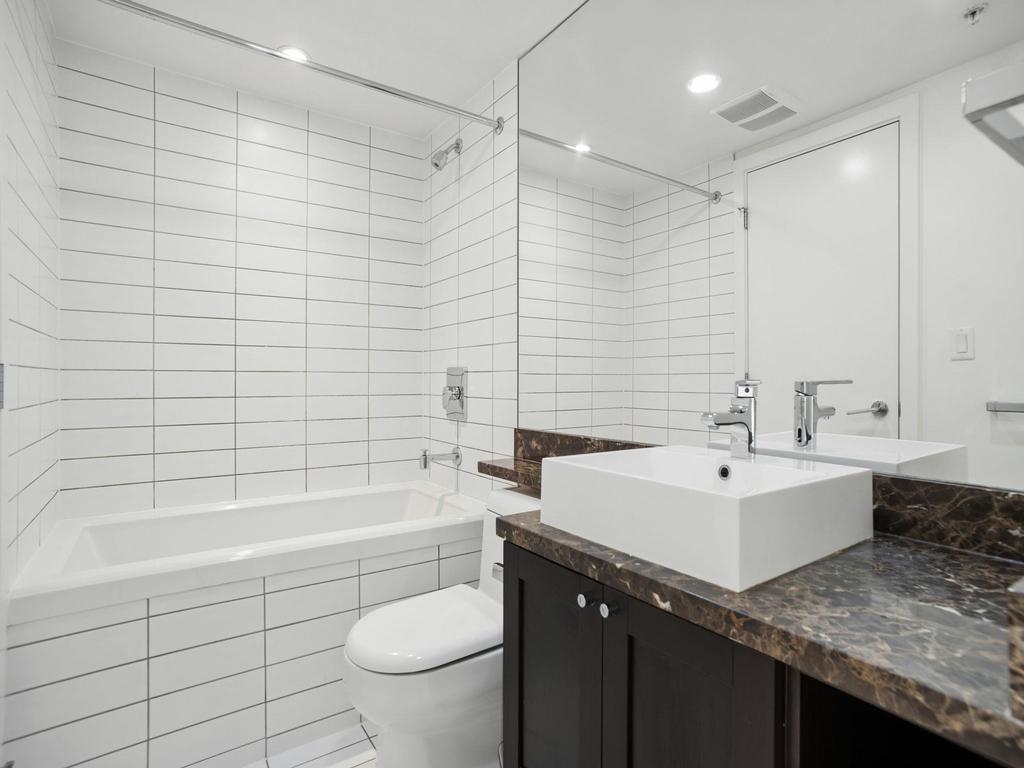 Listing Image for R3111820