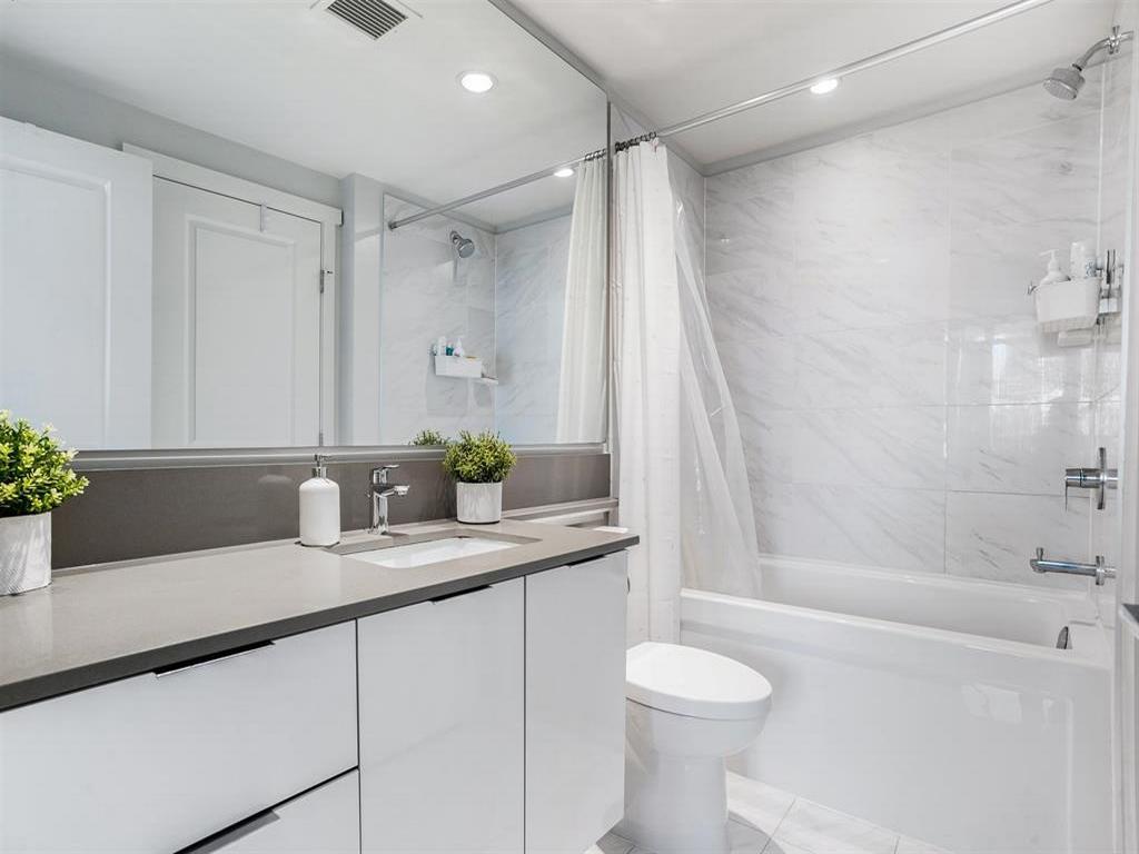 Listing Image for R3111936