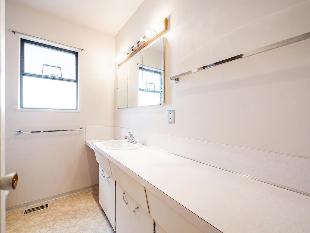 Listing Image for R3111975