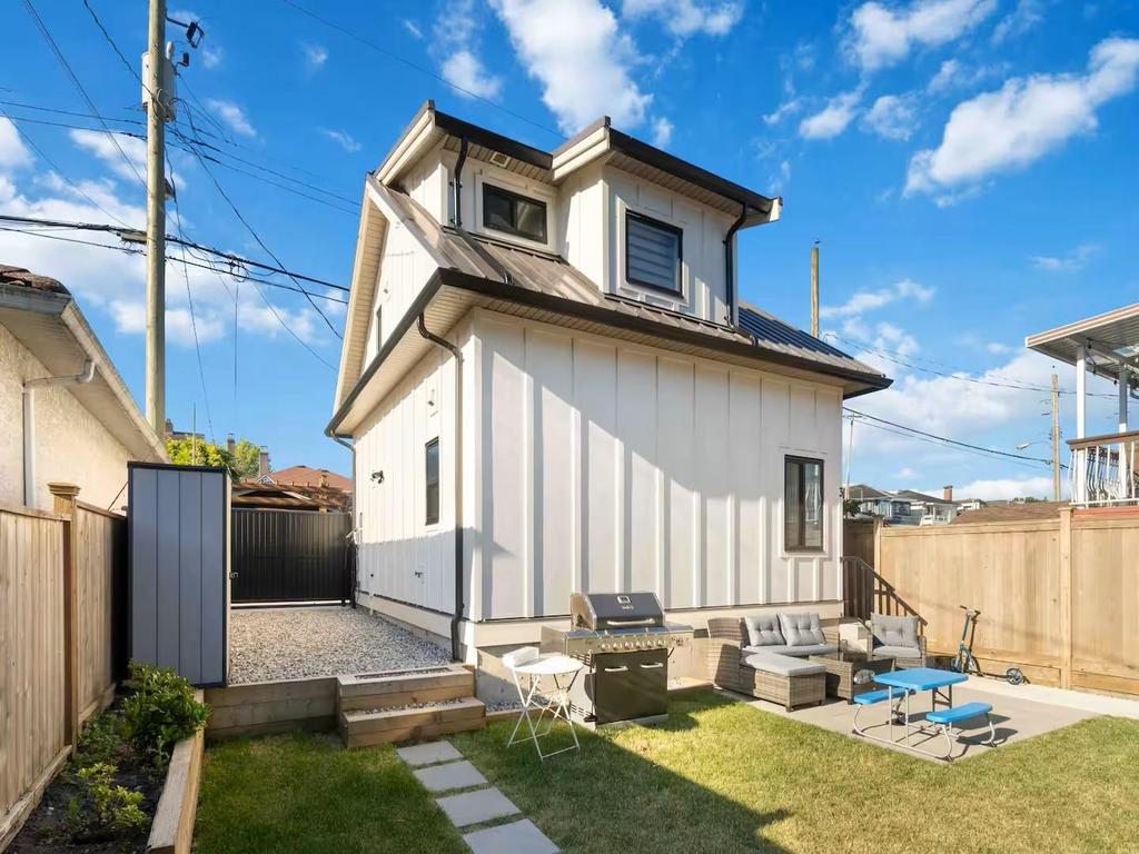 Listing Image for R3111994