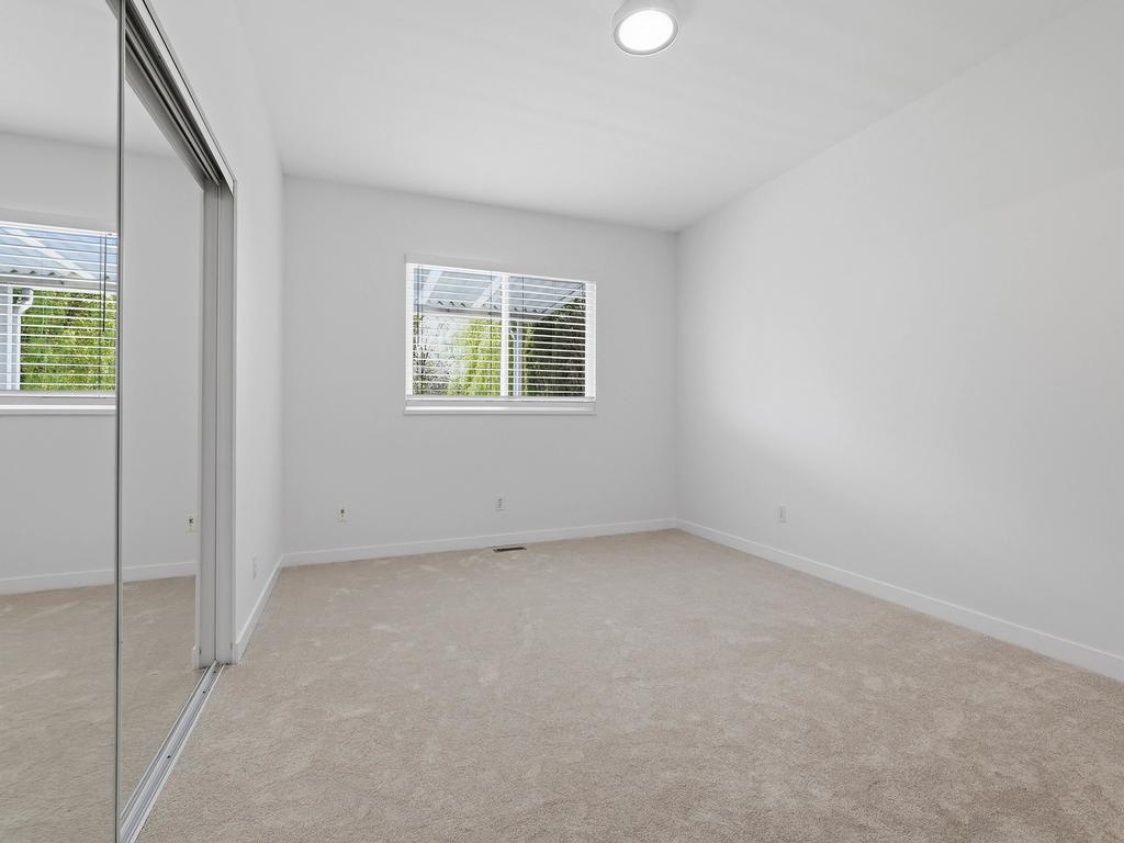 Listing Image for R3112002