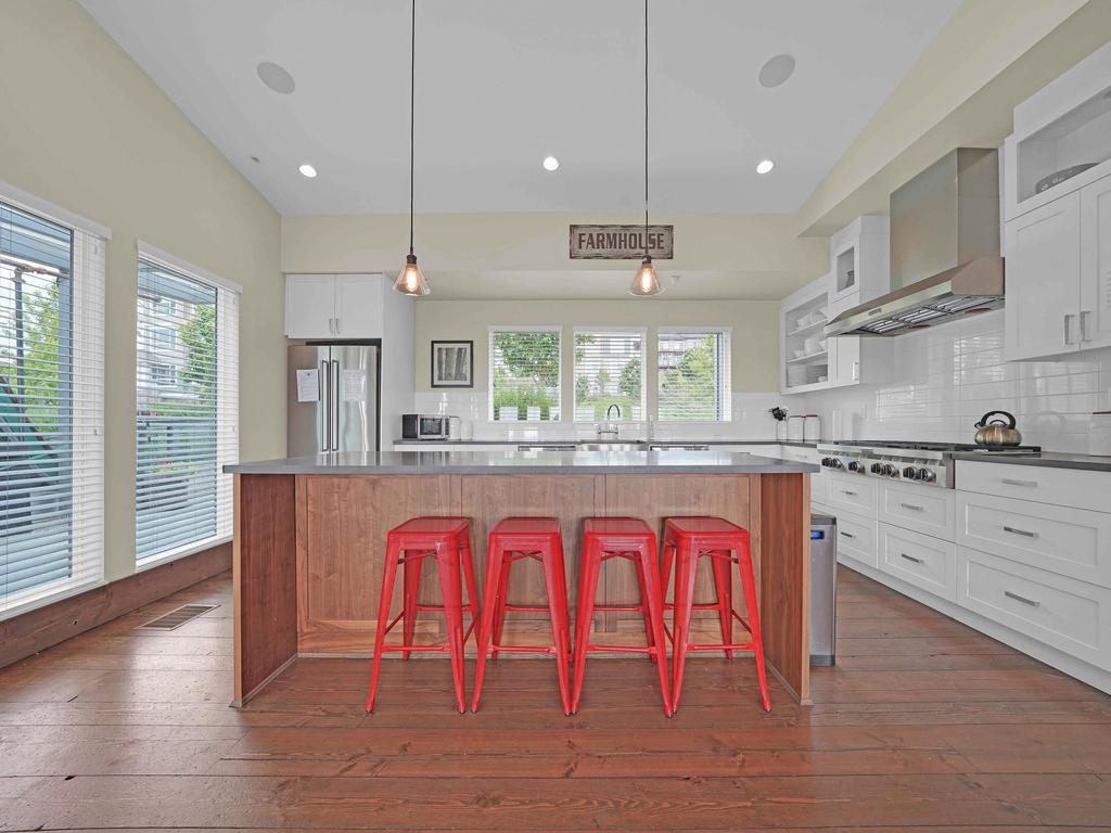 Listing Image for R3112003