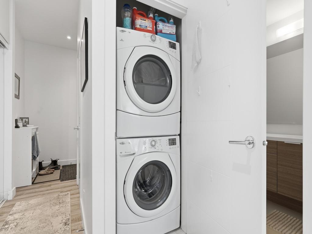 Listing Image for R3112003
