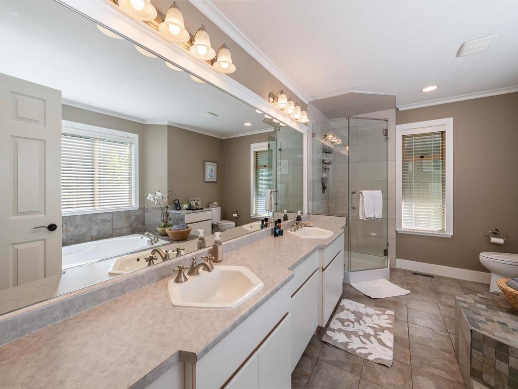 Listing Image for R3112200