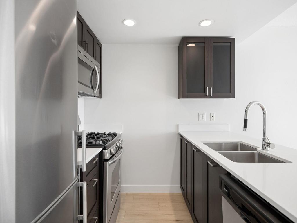 Listing Image for R3112233