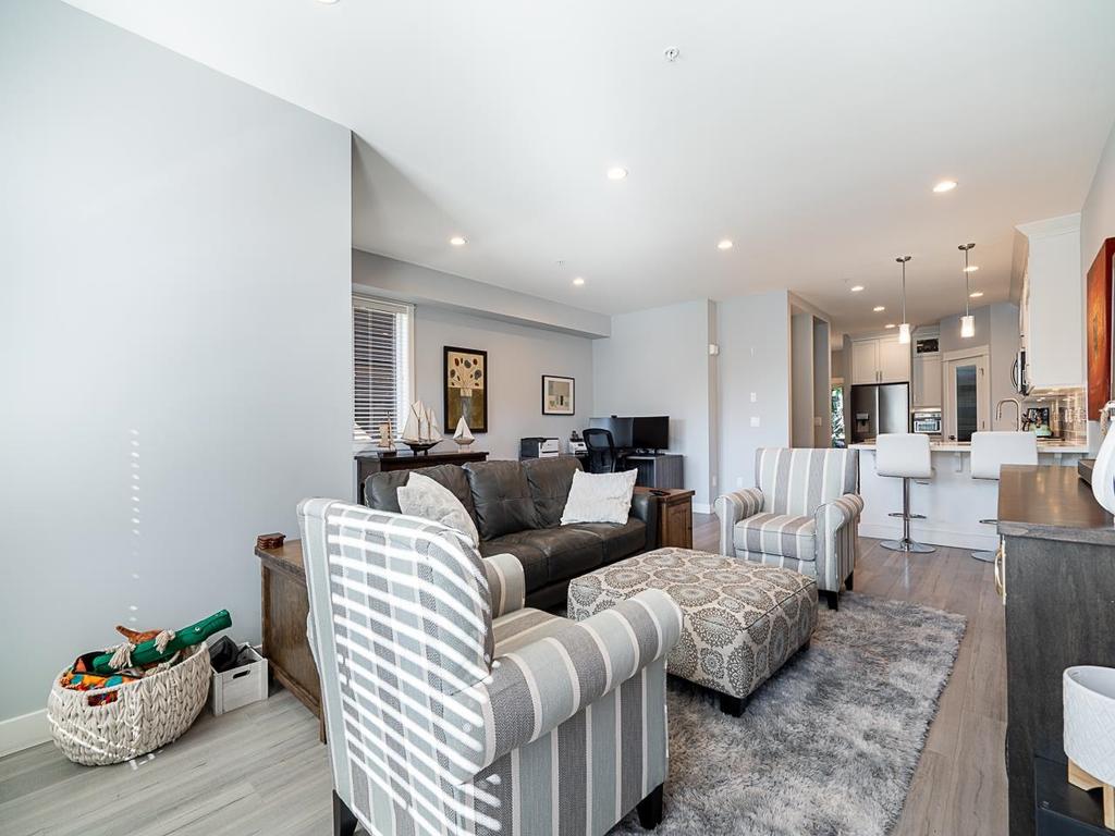 Listing Image for R3112282