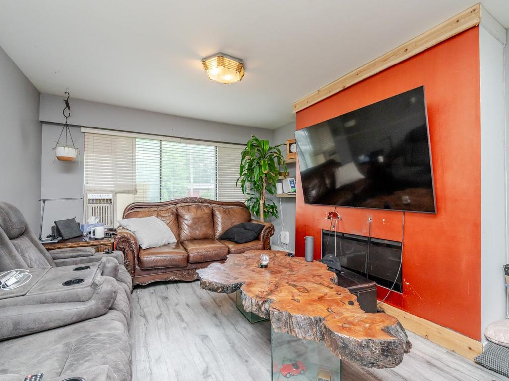 Listing Image for R3112421