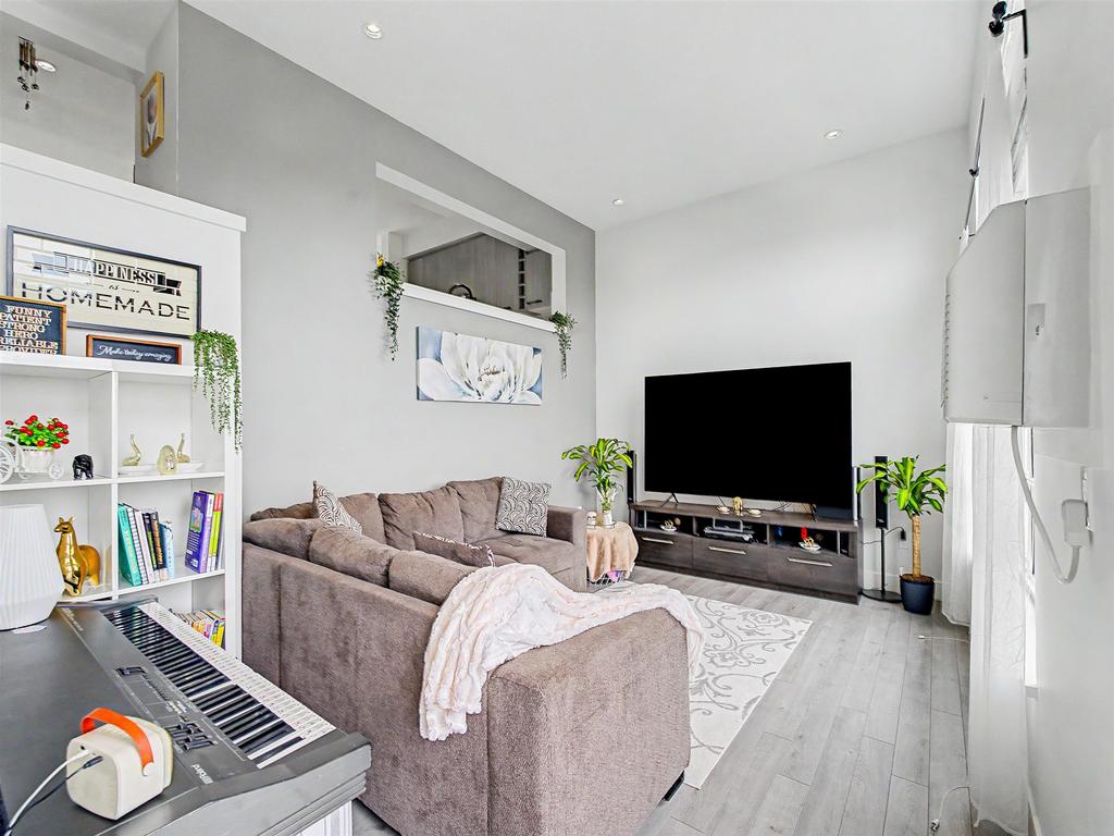 Listing Image for R3112544