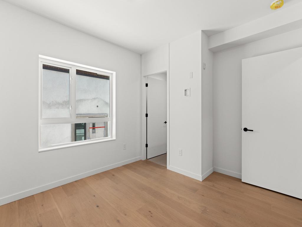 Listing Image for R3112601