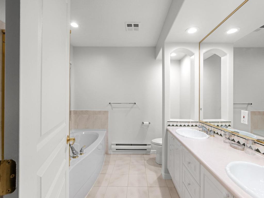 Listing Image for R3112703