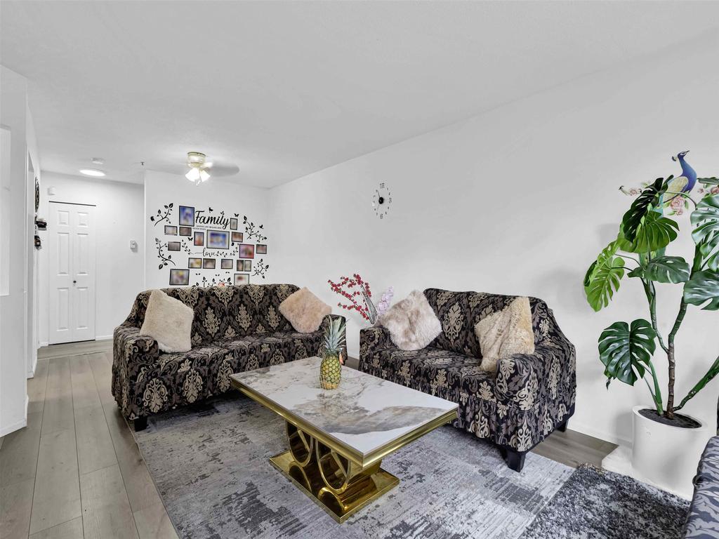 Listing Image for R3112786