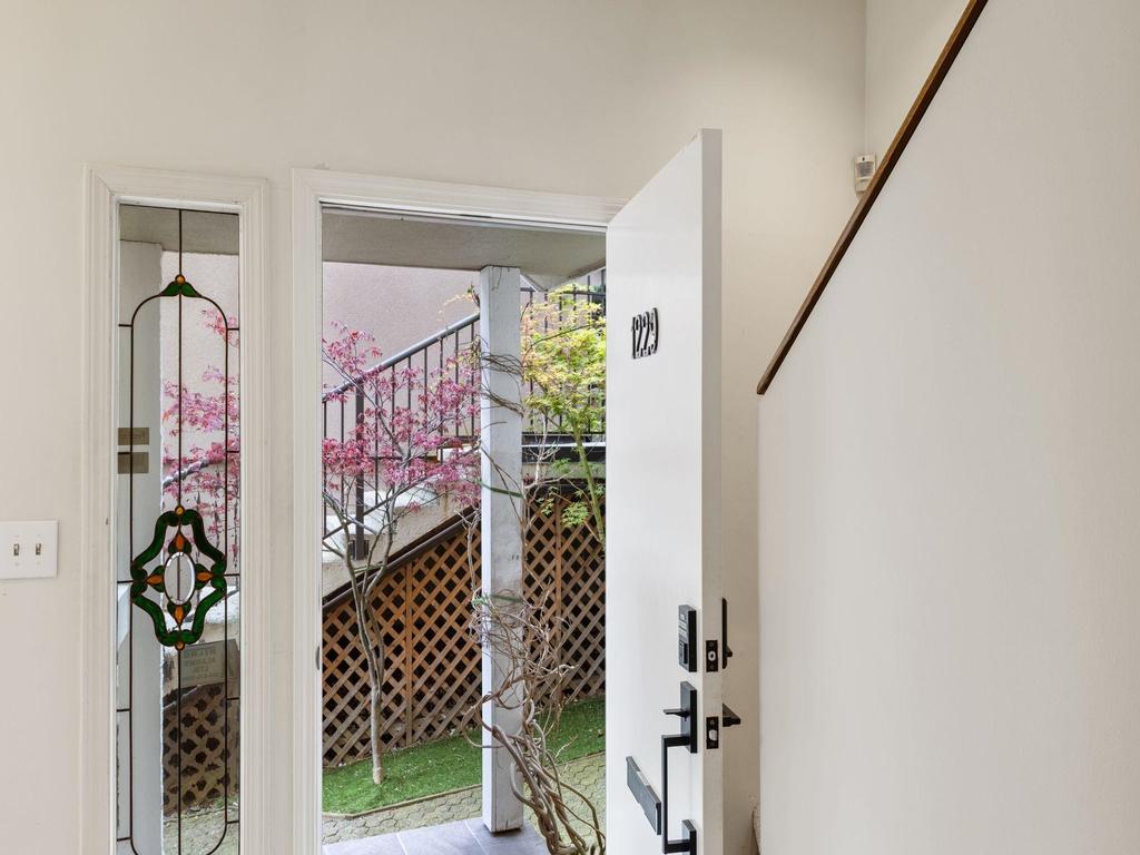 Listing Image for R3112861