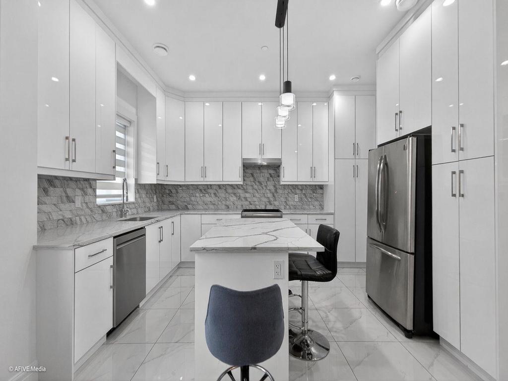 Listing Image for R3112977