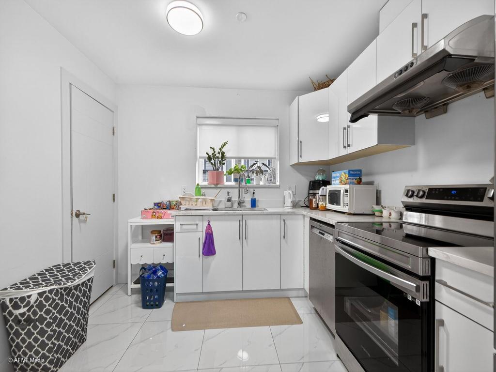 Listing Image for R3112977