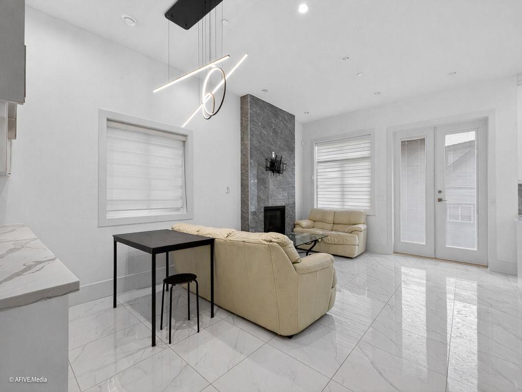 Listing Image for R3112977