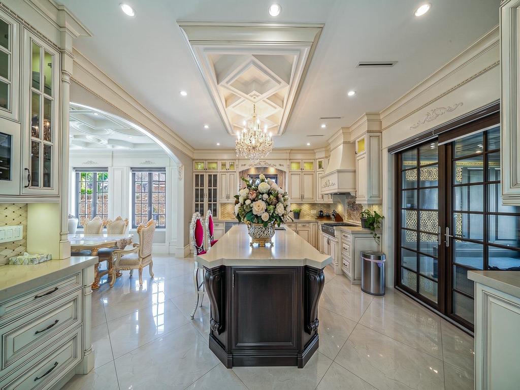 Listing Image for R3113113