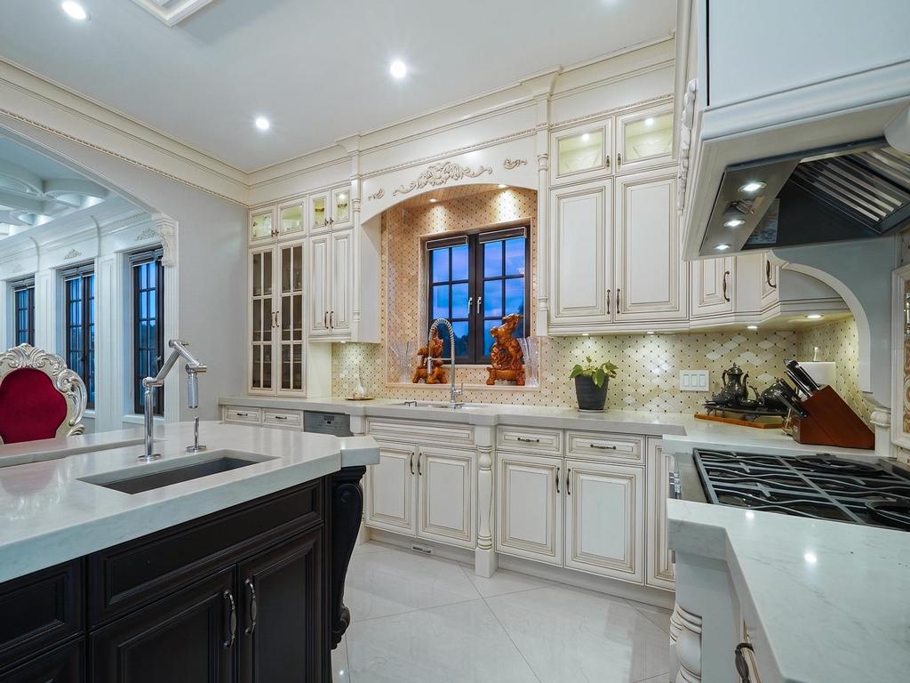 Listing Image for R3113113