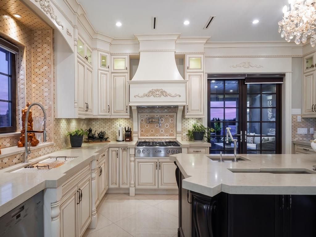 Listing Image for R3113113