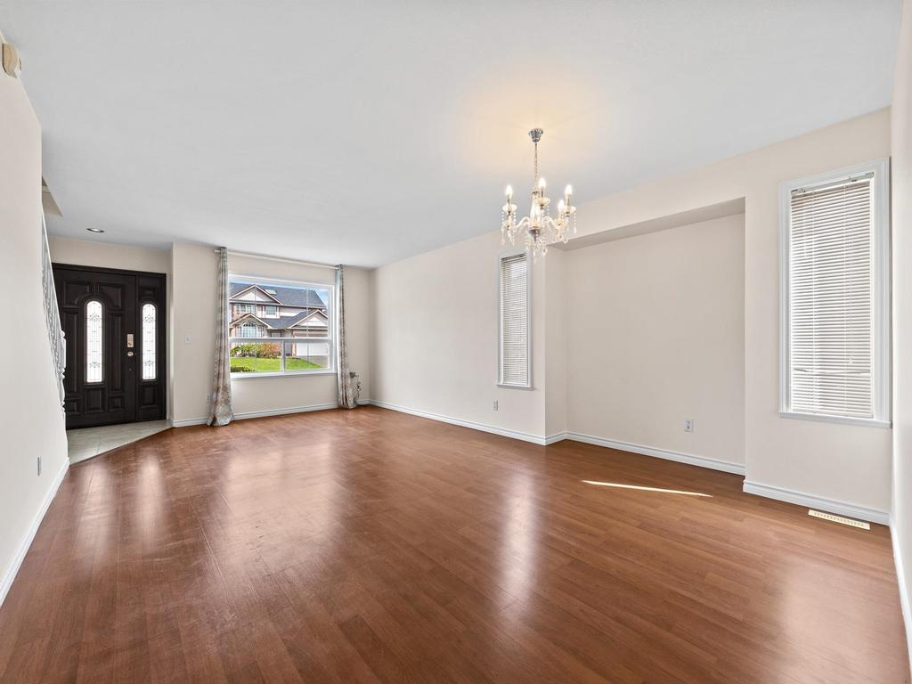 Listing Image for R3113355