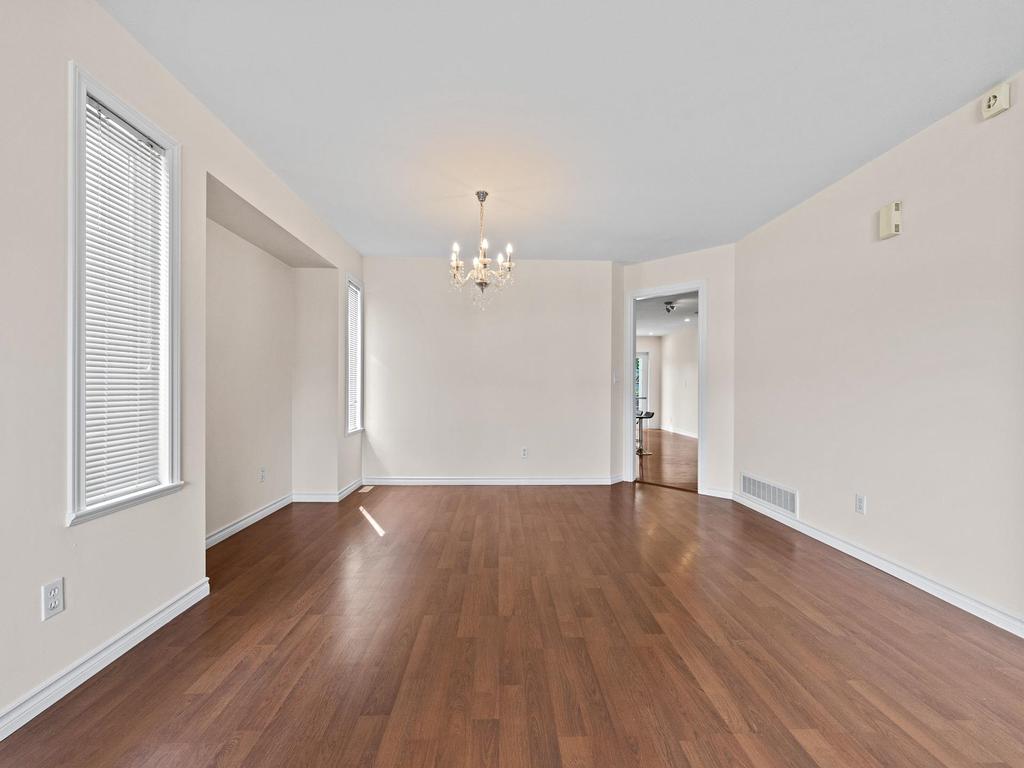 Listing Image for R3113355