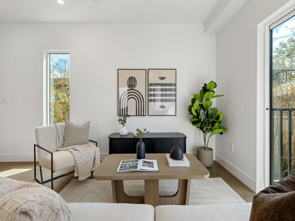 Listing Image for R3113357