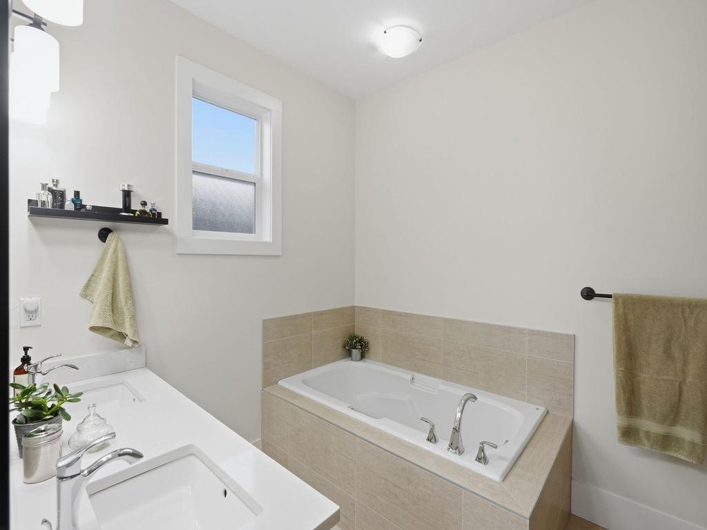 Listing Image for R3113370