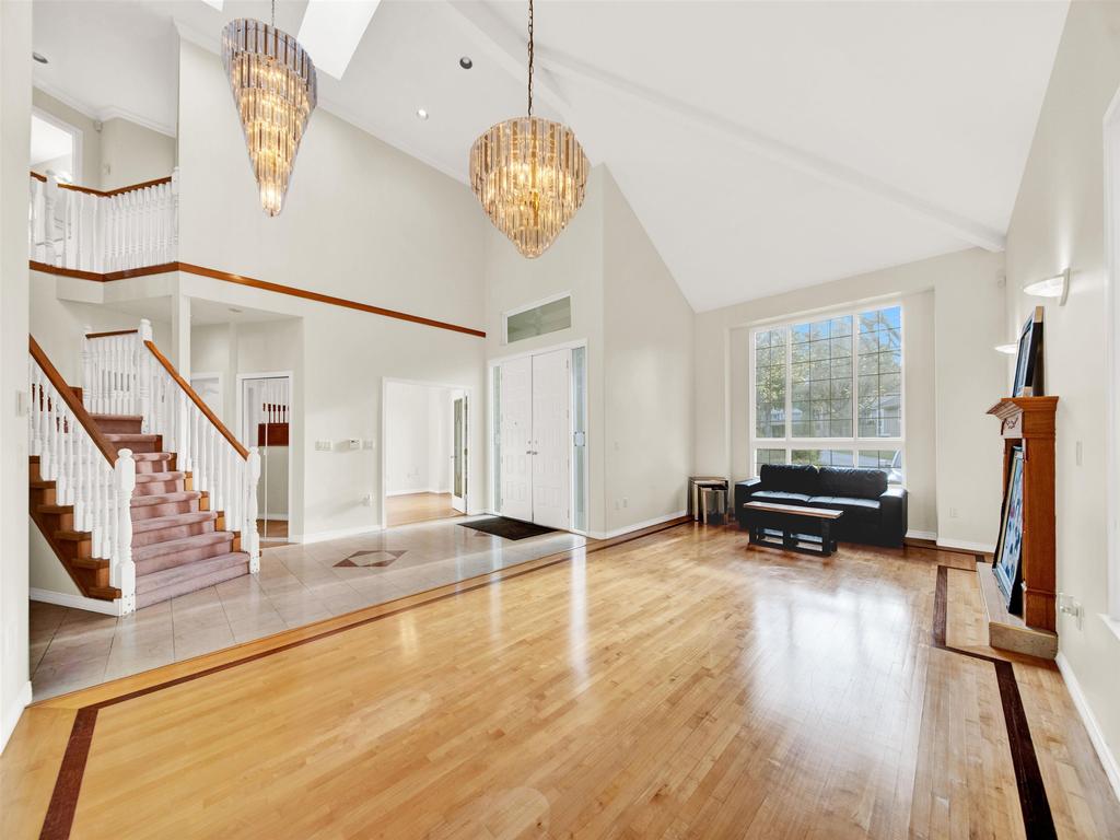 Listing Image for R3113415