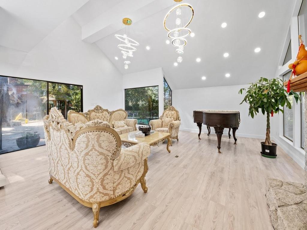 Listing Image for R3113511