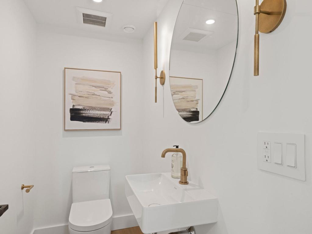 Listing Image for R3113556