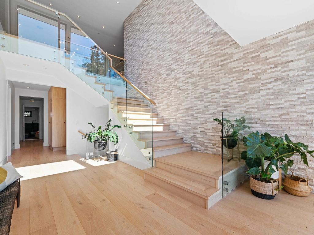 Listing Image for R3113559