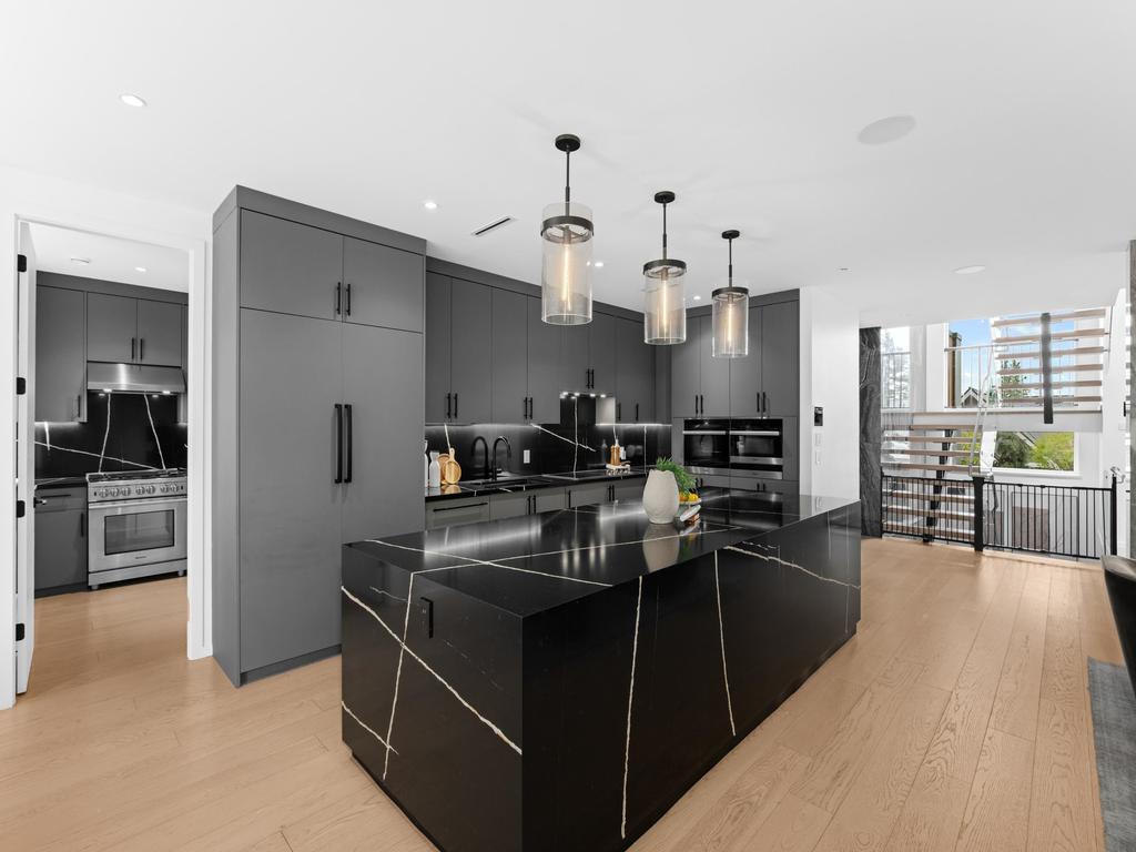 Listing Image for R3113565