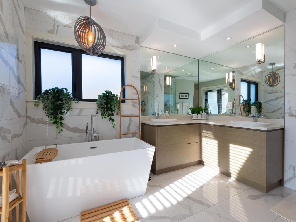 Listing Image for R3113624