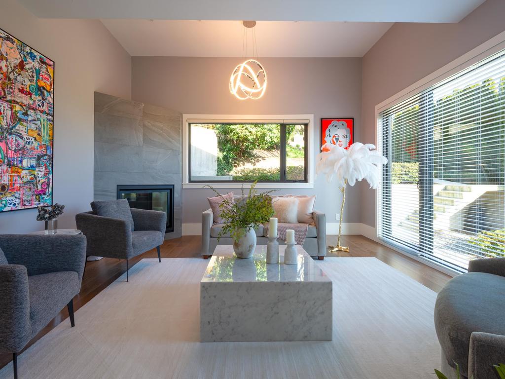 Listing Image for R3113624