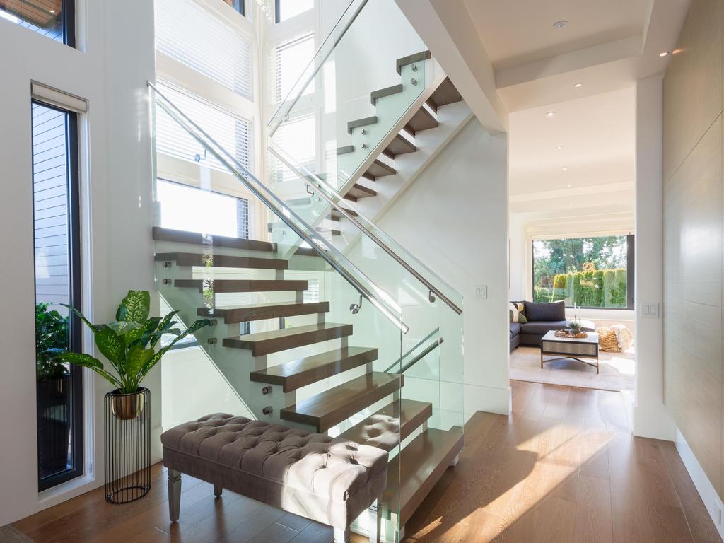 Listing Image for R3113624