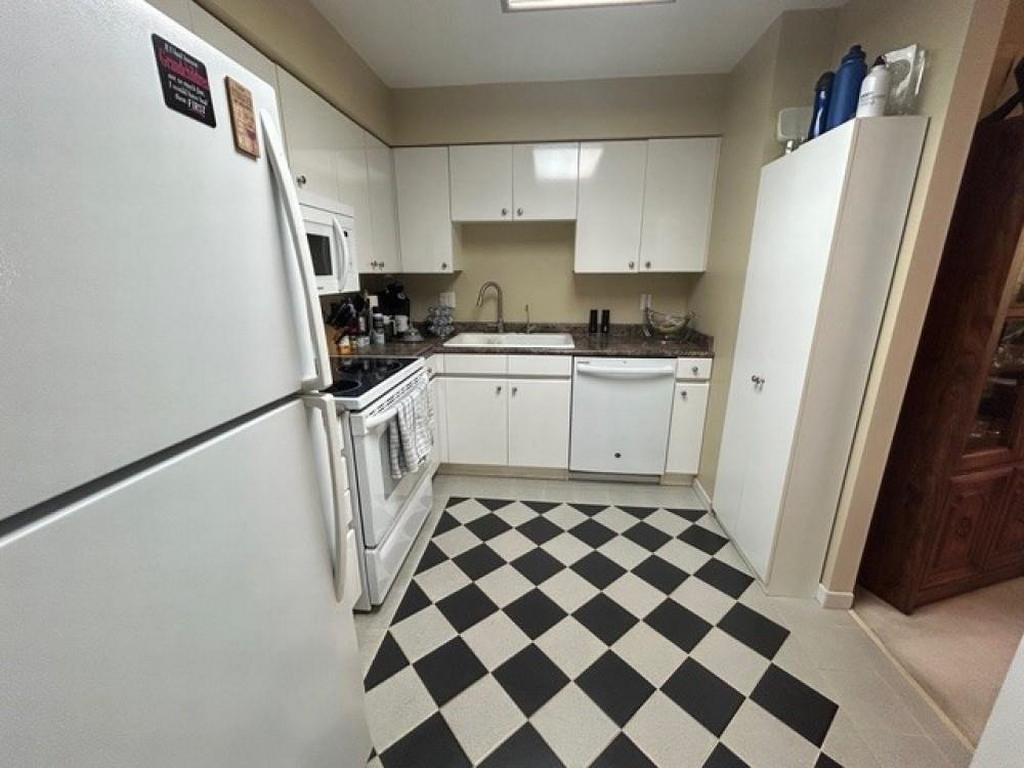 Listing Image for R3113633