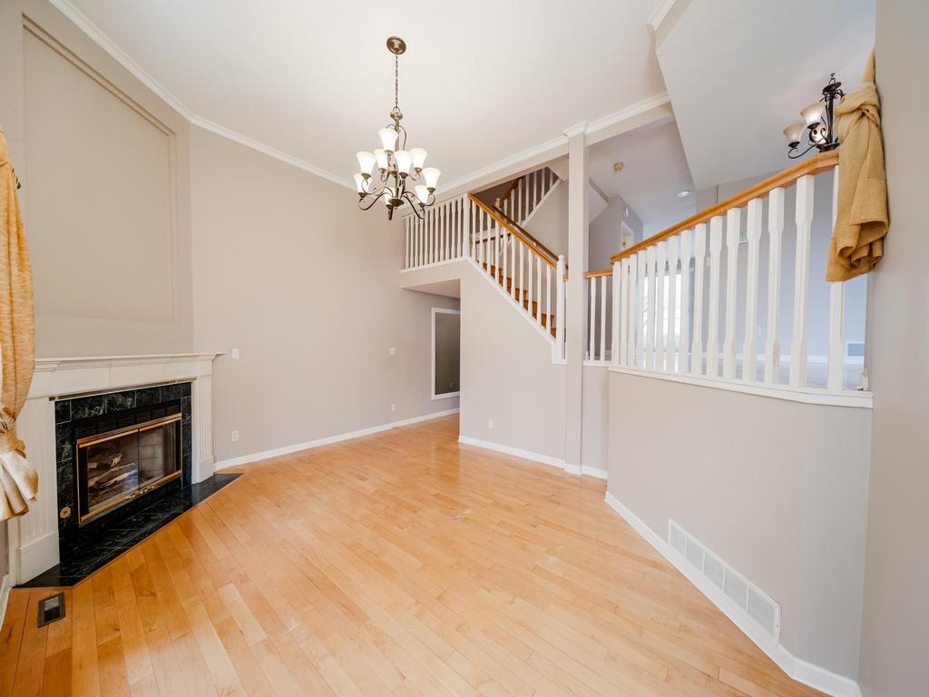 Listing Image for R3113815