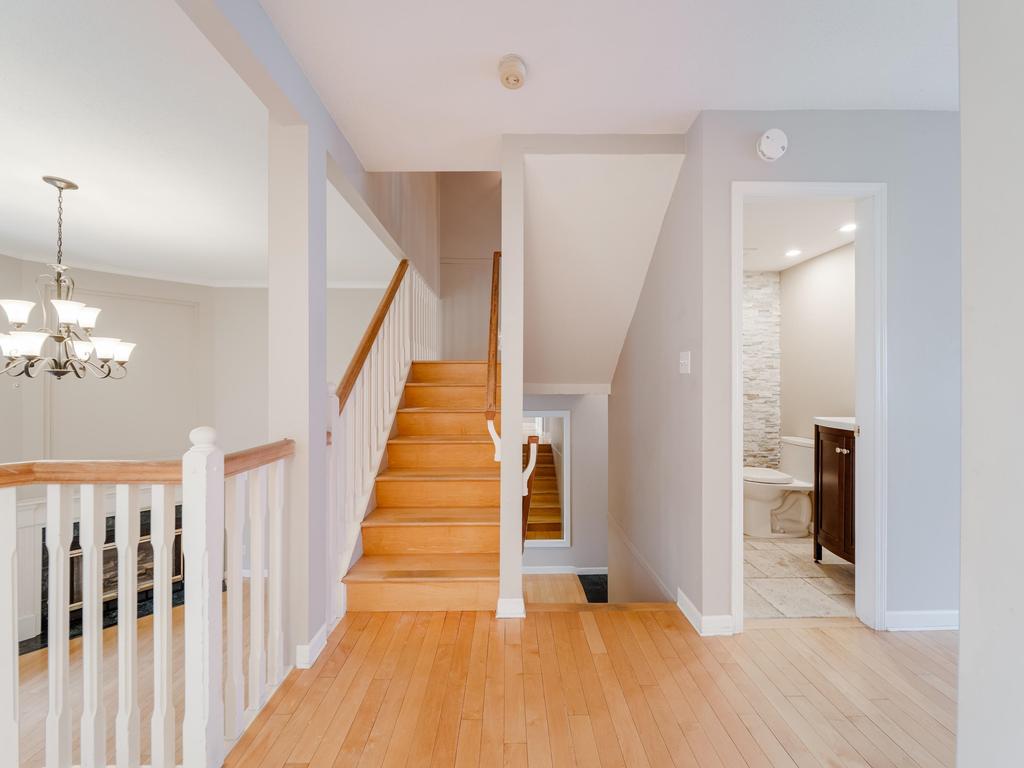 Listing Image for R3113815