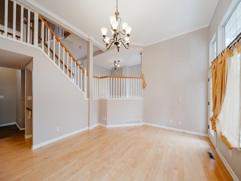 Listing Image for R3113815