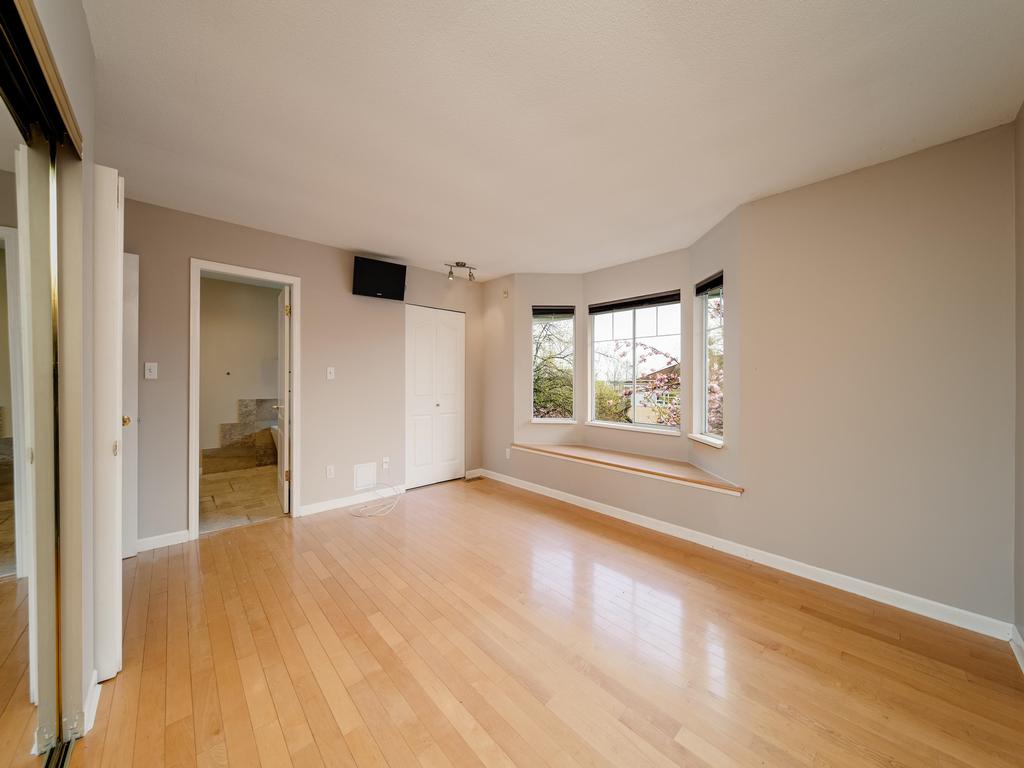 Listing Image for R3113815