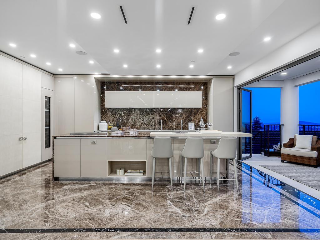 Listing Image for R3113920