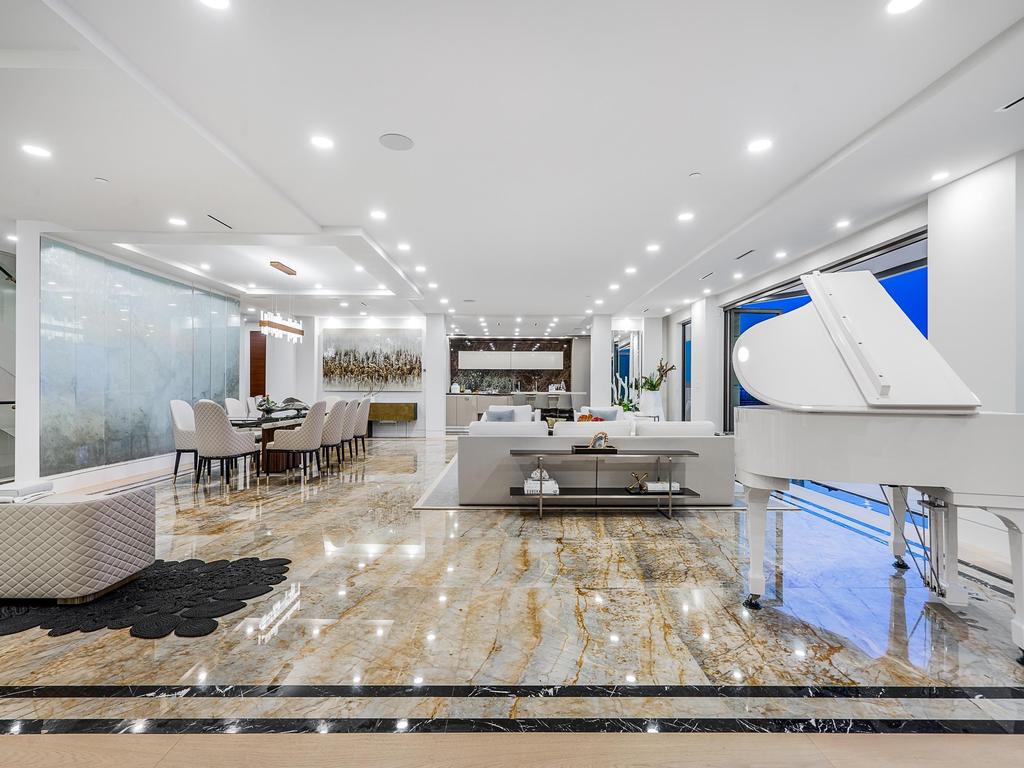 Listing Image for R3113920