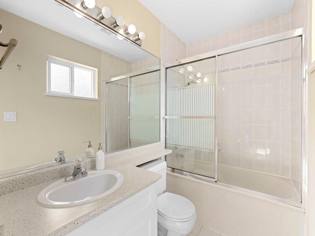 Listing Image for R3113939