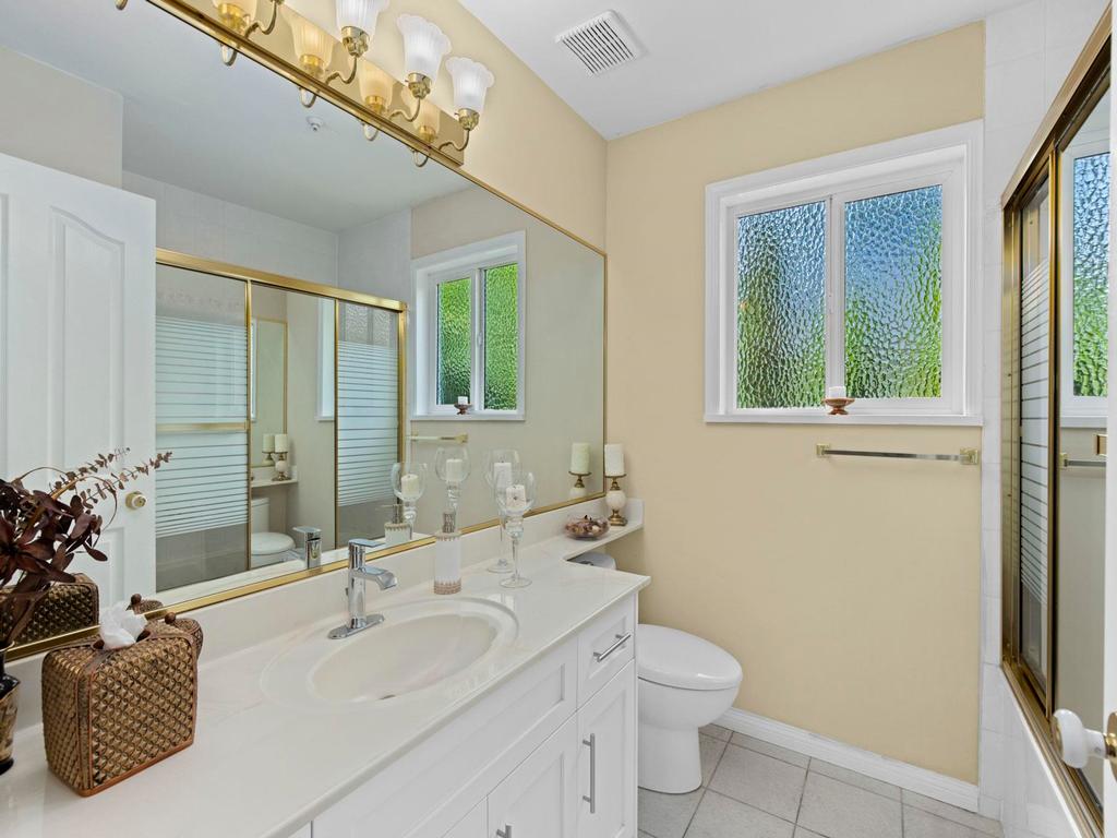 Listing Image for R3113939