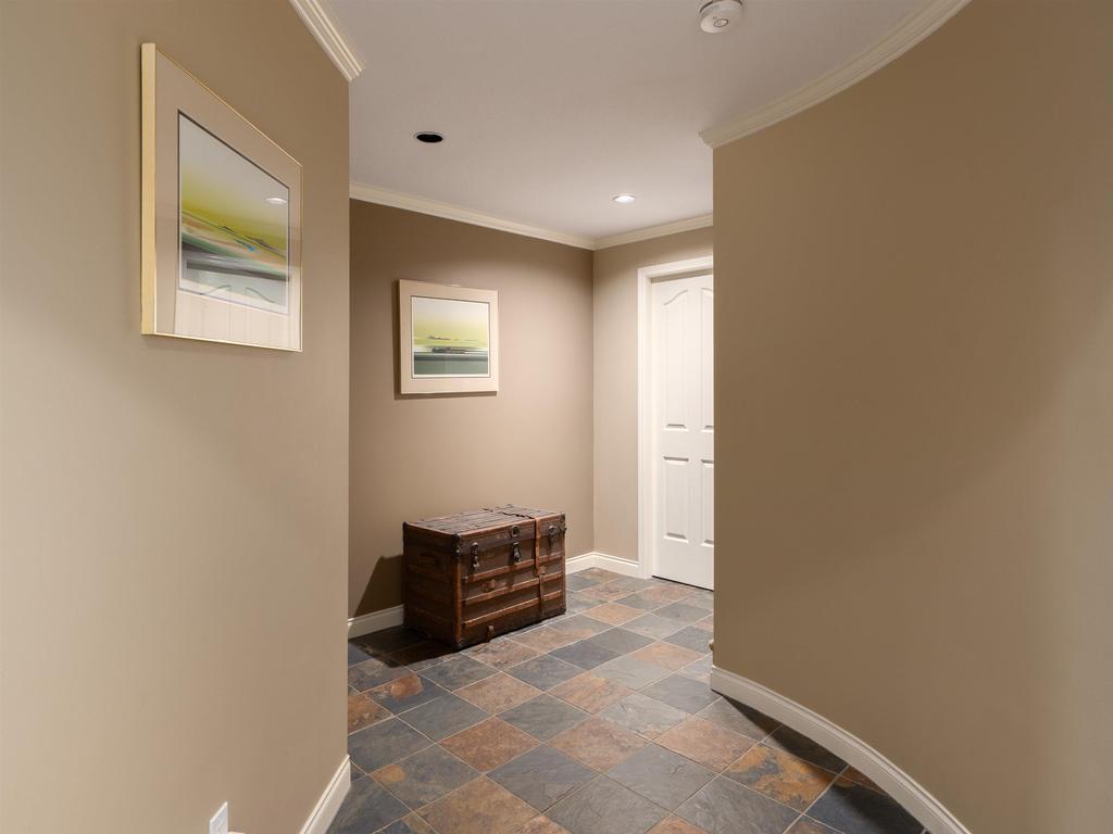 Listing Image for R3114014